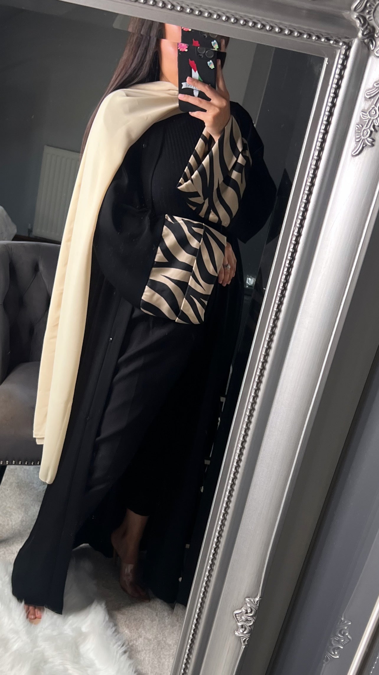 Zebra Striped Arm Open Abaya