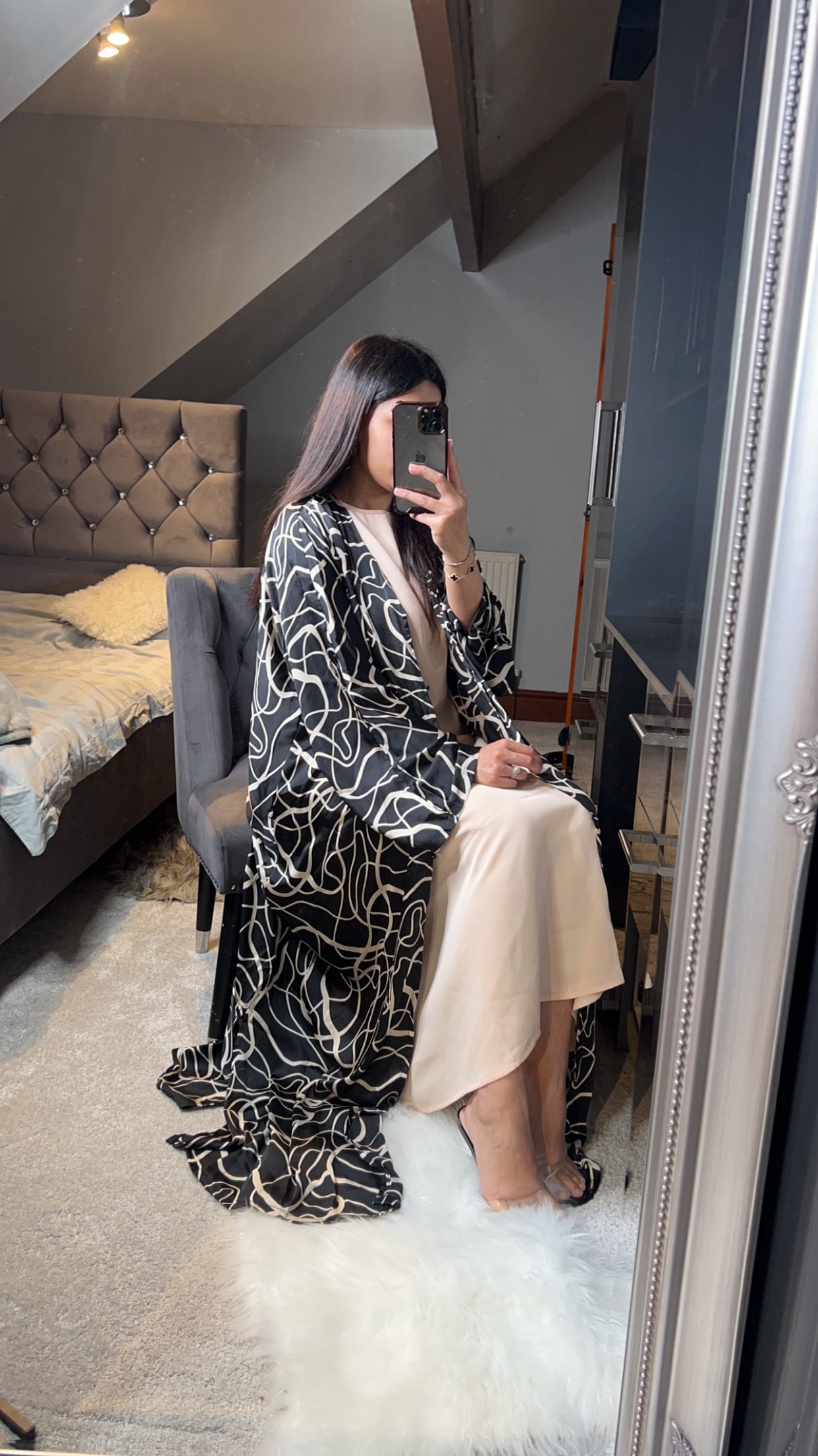 Black and cream satin Abaya