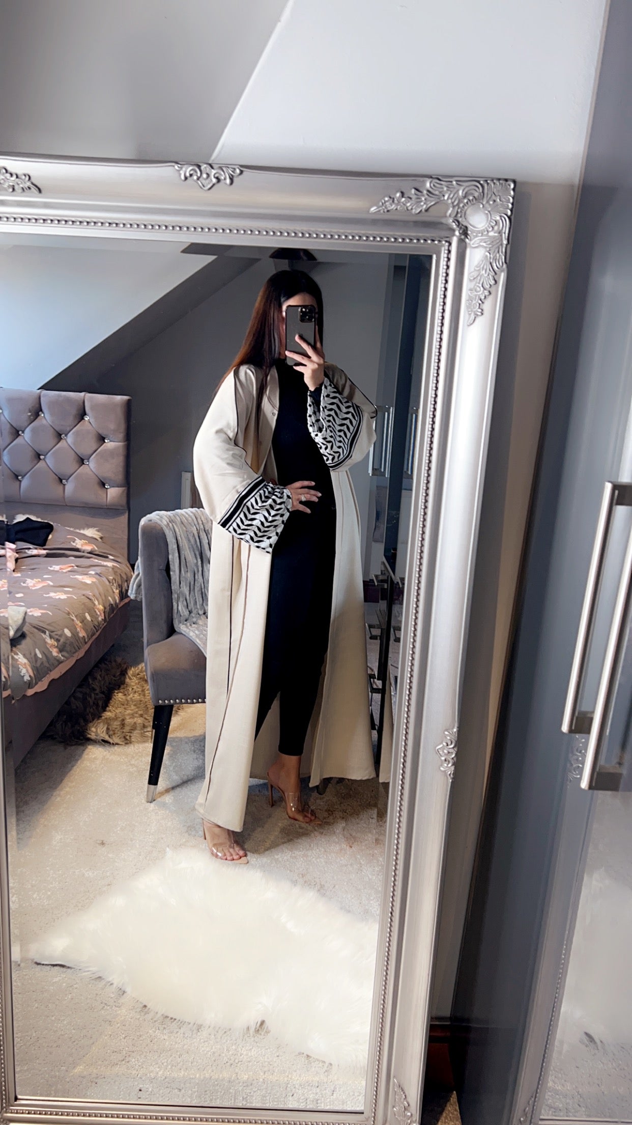 Falistini Cream Open Abaya